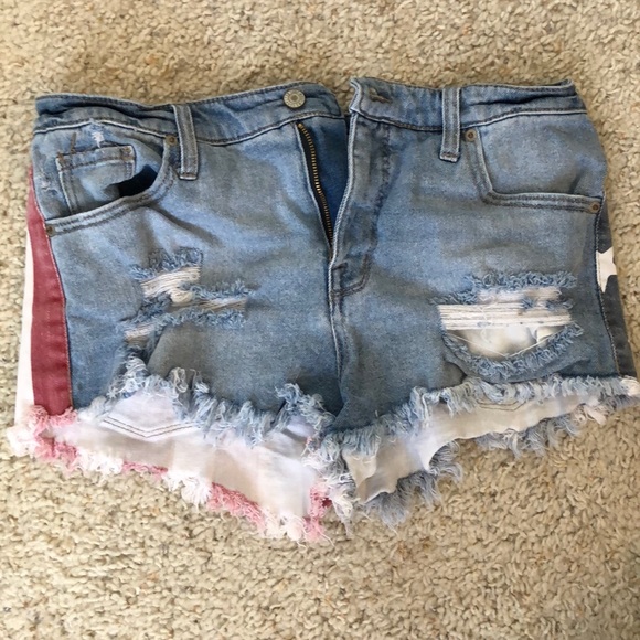 High Rise shorts - Picture 2 of 4